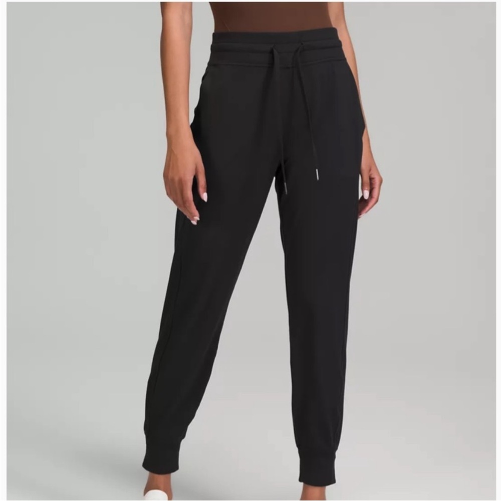Lululemon Women's Ready To Rulu Black Jogger Pants